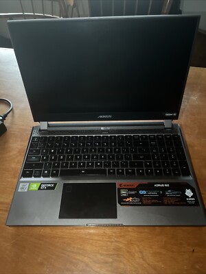 Aorus 15G windows 11 Intel Core i7 10th generation Nvidia GEFORCE GTX 4K display