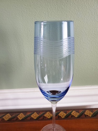 BOHEMIAN CRYSTAL ELEGANT STEMMED & CUT CHAMPAGNE FLUTES- SET OF (4) COLORS - Picture 14 of 14