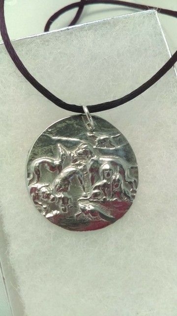 dog memorial pendant