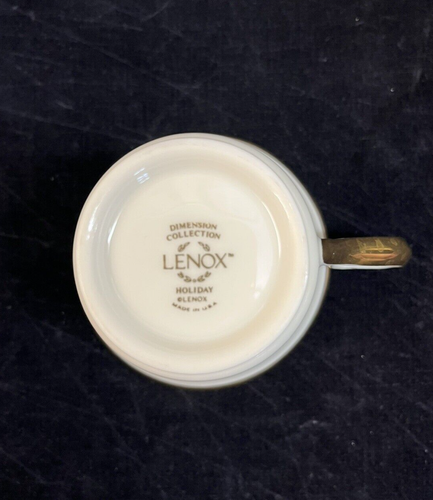 Lenox Ivory China Holiday Tea Cup and Saucer Holly Berry Gold Rim - Picture 9 of 15