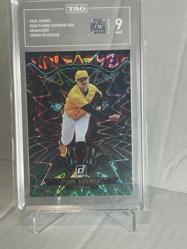 2025 PANINI DONRUSS PAUL SKENES UNLEASHED GREEN XPLOSION /25 LOW POP! CY YOUNG?? - Image 3 of 3