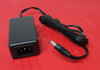 ''Power Supply for Medical Use'' mit 5V / 2,6A