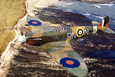 SUPERMARINE SPITFIRE MARK IIA OVER THE COAST PHOTOGRAPH PHOTO PRINT