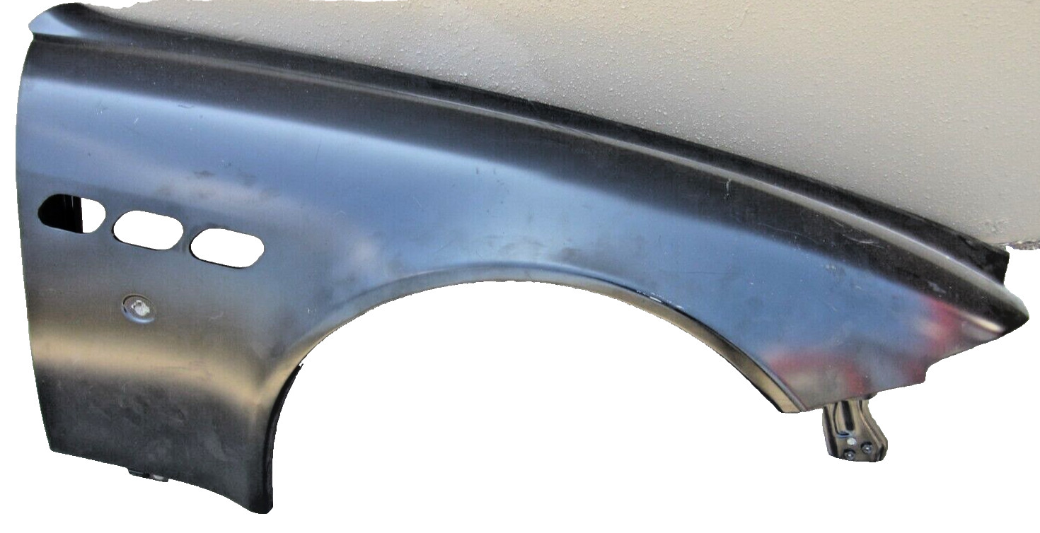 2007-2011 MASERATI QUATTROPORTE RIGHT RH SIDE FENDER BRAND NEW 67064100 OEM