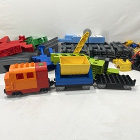 LEGO Duplo Deluxe Train Set Track System 10508 97% Complete, Train Working READ