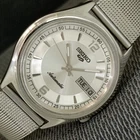 VINTAGE SEIKO 5 AUTOMATIC 7009A JAPAN MENS SILVER COLOR DIAL WATCH a2798-U