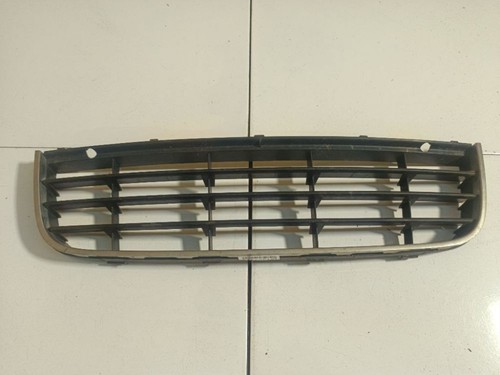 Stoßstangengrill vorne Mitte  Volkswagen Jetta DE2562448-10