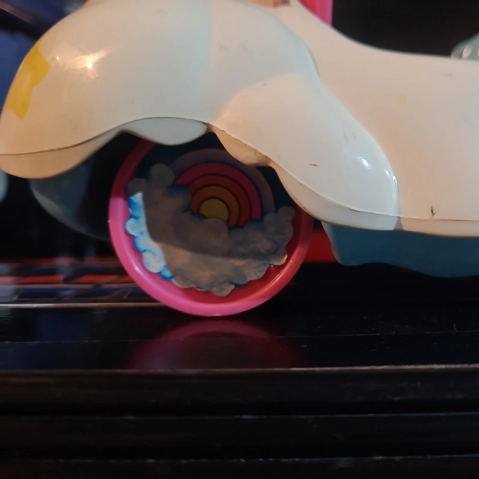 Kenner Care Bears Cloud Car 1983 con pegatinas vehículo American Greetings Foto 4 de 4