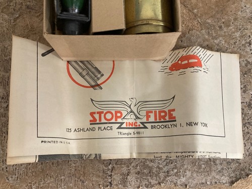 Vintage Mighty Midget Empty Brass Fire Extinguisher & Original Box - Afbeelding 4 van 13
