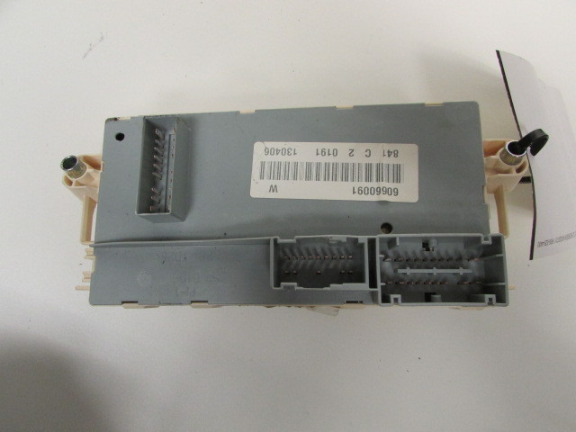 Maserati Quattroporte, LH, Left Dashboard Fuse Box, Used, P/N 226365