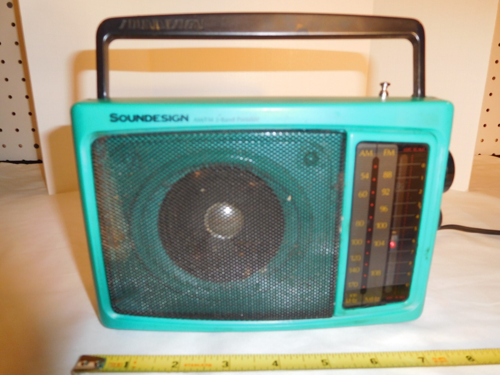 Vintage 90's Soundesign Model 2236TL AM/FM | Grelly USA