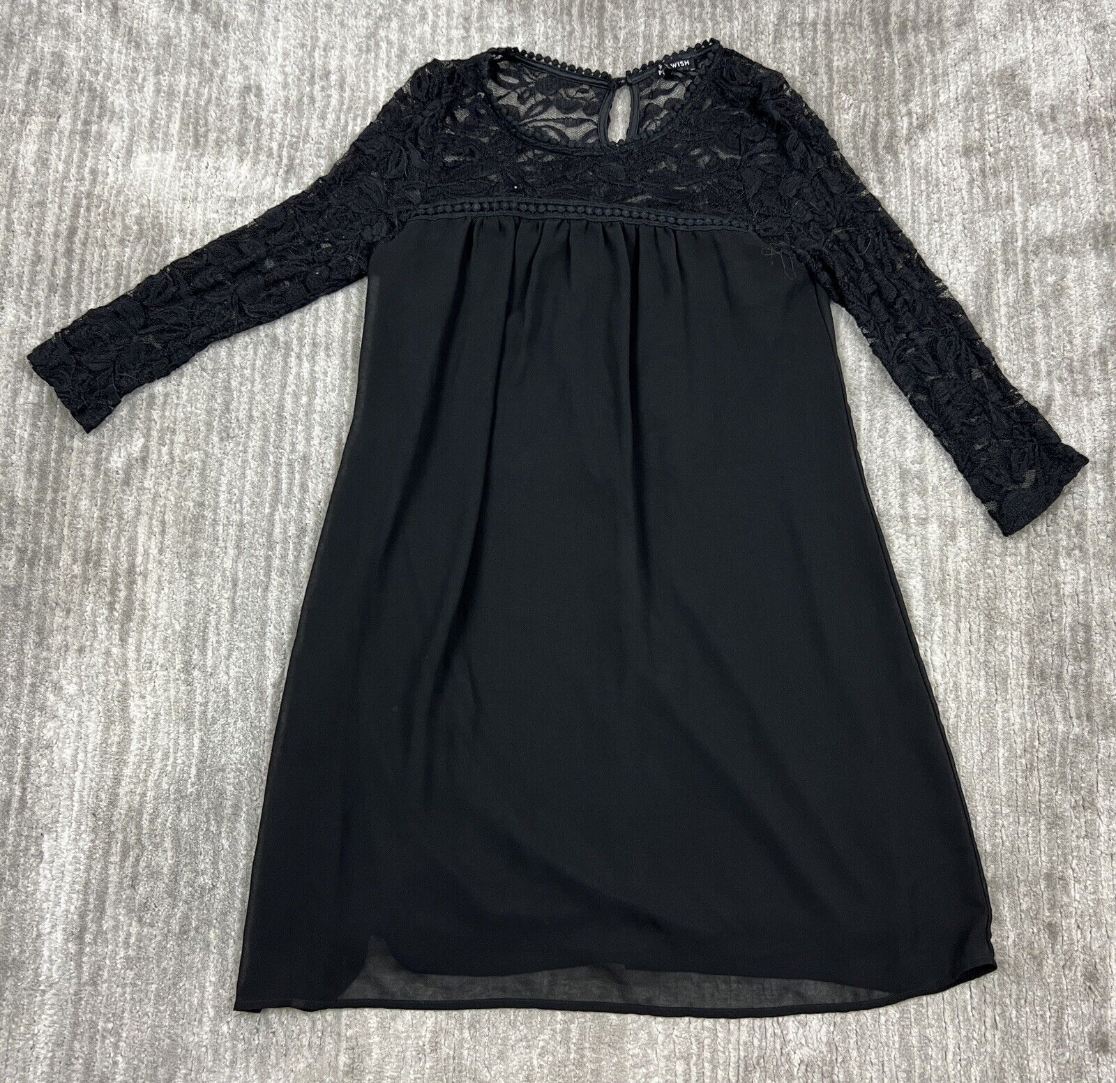 Foto 1 di 10