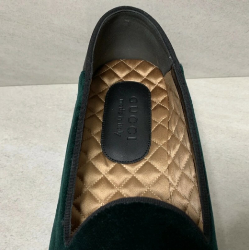 GUCCI GREEN EMBROIDERED VELVET LOAFERS - MEN