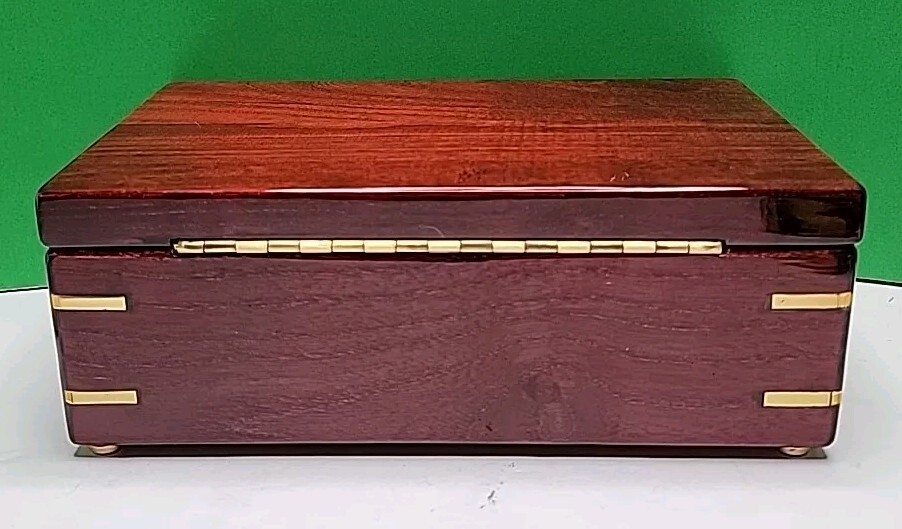 Picture 6 of 9