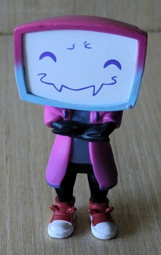 2019 YOUTOOZ vinyl figure PYROCYNICAL television head MEASURES 4" super clean EX - Picture 6 of 6