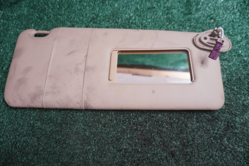 BMW 530I 2003 2004 2005 2006 LADO DEL PASAJERO DERECHO parasol OEM 1 pieza Foto 2 de 4