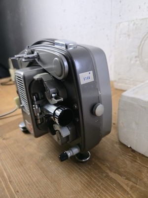 Bolex Paillard T8-5 8mm Filmprojektor Schweiz Vintage mit Box & Kabel