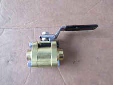 Swagelok Brass 3-Piece 60 Series Ball Valve PTFE Seats, 1/2 in. Tube Socket weld