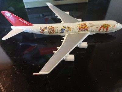 Schabak 1:600 Diecast AirlinerBoeing 747-400 Northwest Airlines 921/37w