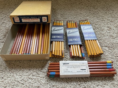 Vintage American Pencil Company Box Of Lead Pencils No. 3 Forum 739