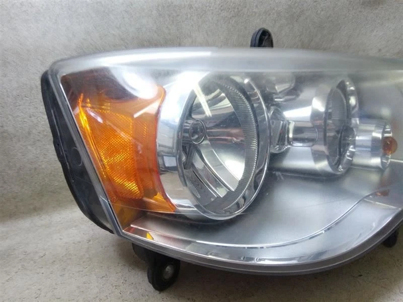 Passenger Right Headlight Quad Halogen Chrome Bezel Fits 11-20 DODGE CARAVAN - Imagem 3 de 4
