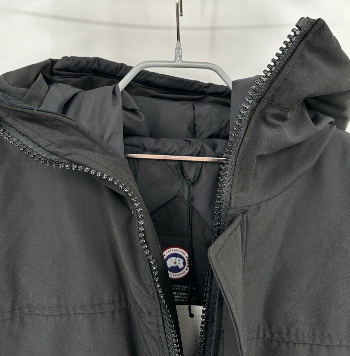 Parka Canada Goose Langford imbottito con cappuccio L nero con toppa logo monocromatico