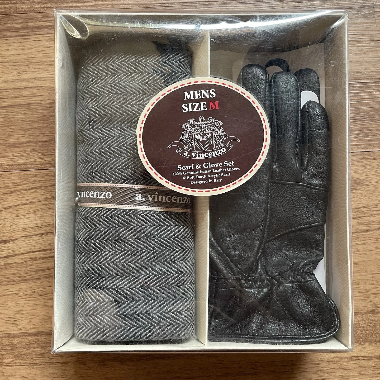 A. Vincenzo Italian Leather gloves & Soft Touch Acrylic Scarf Set Size Medium