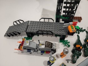 Lego Agents 8632 Swamp Raid 100% Complete w/Instructions RETIRED