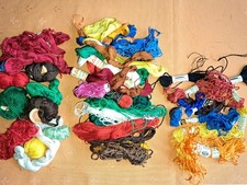 Konvolut Stickgarn, Perlgarn, Baumwolle oder Stickseide DT und DDR