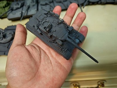 3D printed 1/72 French AMX30B2 main battle tank unpainted model kit