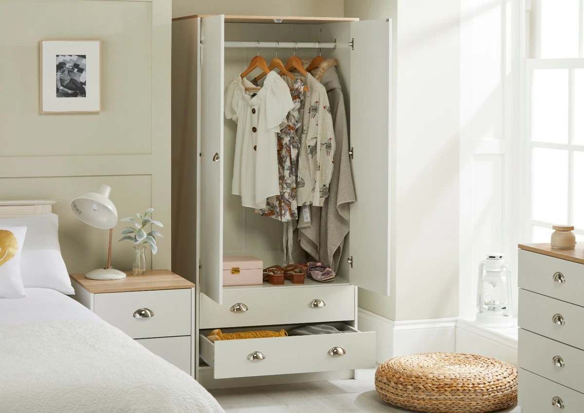 Hampton Cream Pine 3 Drawer Bedside Matttroy