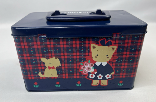 Scatola di latta vintage Sanrio Winkipinki metallo 1996 cane scozzese a quadri porta pranzo - Foto 3 di 11