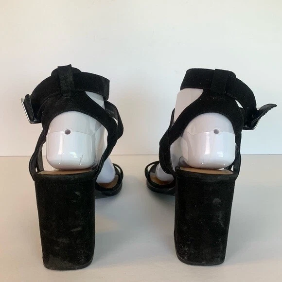 Sandalia de vestir Sitara de gamuza negra Chinese Laundry talla 9 Foto 3 de 4