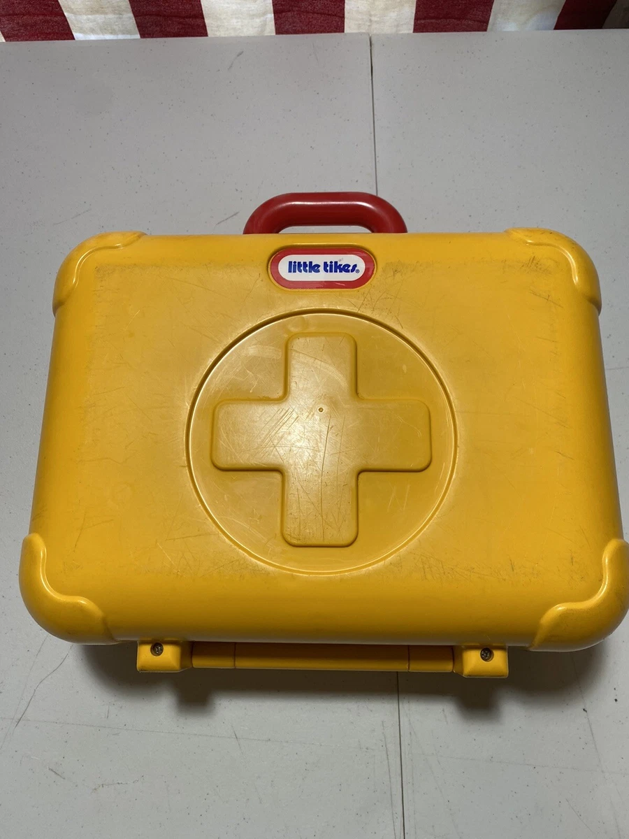 Vintage Complete 1980s LITTLE TIKES Doctor s Medical Kit Case Yellow USA Made