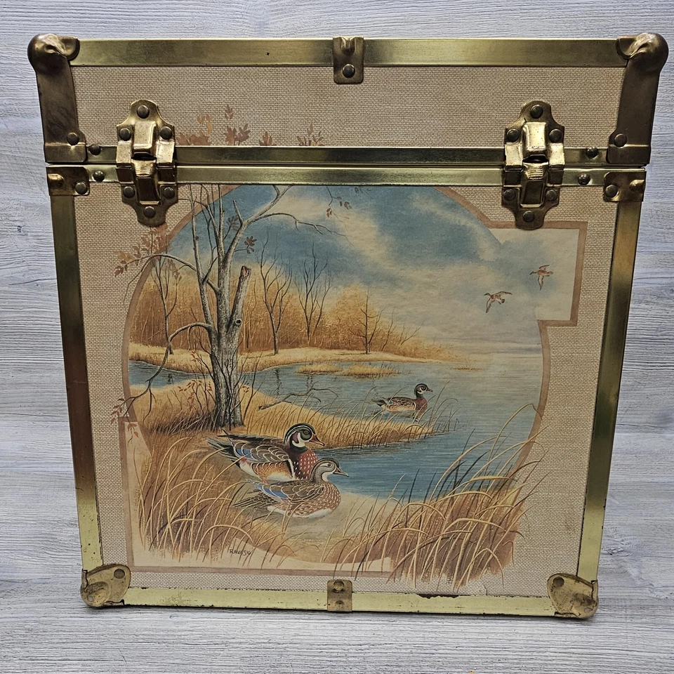 Vintage Seward 16" Cube Storage Trunk Country Wilderness Duck Scene Wooden Chest - Image 3 of 4