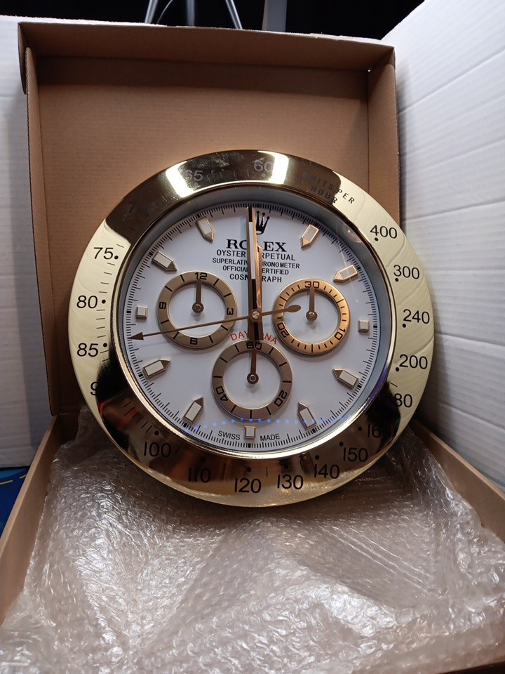 Daytona Yellow Gold Luxury Watch Dealer Display Wall Clock Brand New 14"