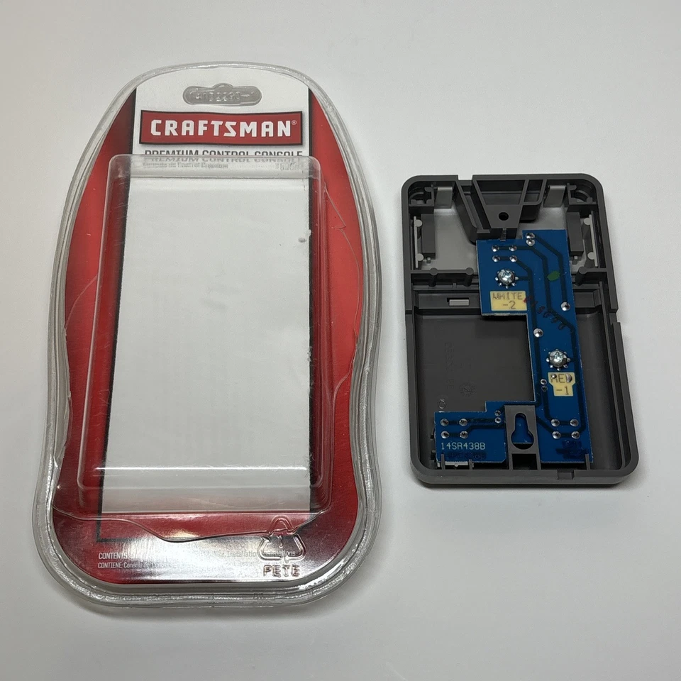 Consola de control premium montada en la pared Craftsman 953687 serie 53000 (caja abierta) Foto 4 de 4