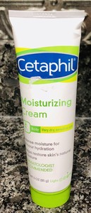 cetaphil moisturizing cream 3 oz