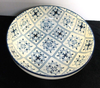 EUC Orly Maison Serving Bowl Morrocan Pattern Navy Blue & White 10 1/4''