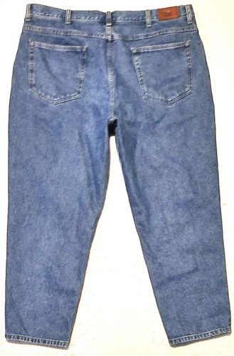 MENS L. L. BEAN RELAXED FIT JEANS SIZE 