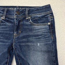 American Eagle Jeans Womens 2 Short Blue Kick Boot Stretch Dark Wash Denim Pant