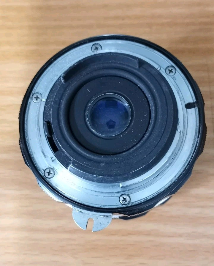 Nikon NIKKOR H Auto 28mm f/3.5 Non-Ai MF Lens for sale