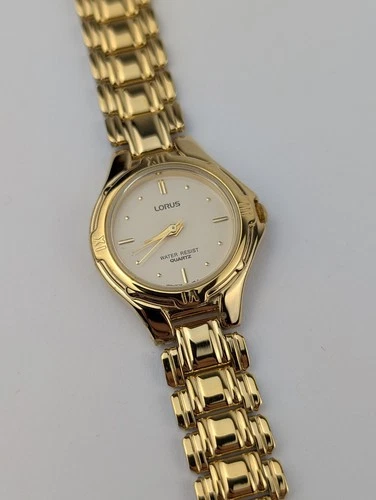 Vtg NEW OLD STOCK Lorus V501-6B60 Ladies Watch Seiko Gold Tone Quartz 26mm