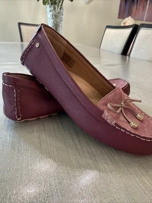 UGG Australia Mocasines Mocasines Cuero Gamuza Talla 9.5 - Imagen 1 de 4