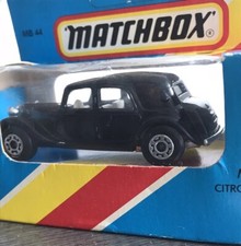 Solido - CITROEN 11 B traction Taxi 1938 Rouge/Noir 1:43
