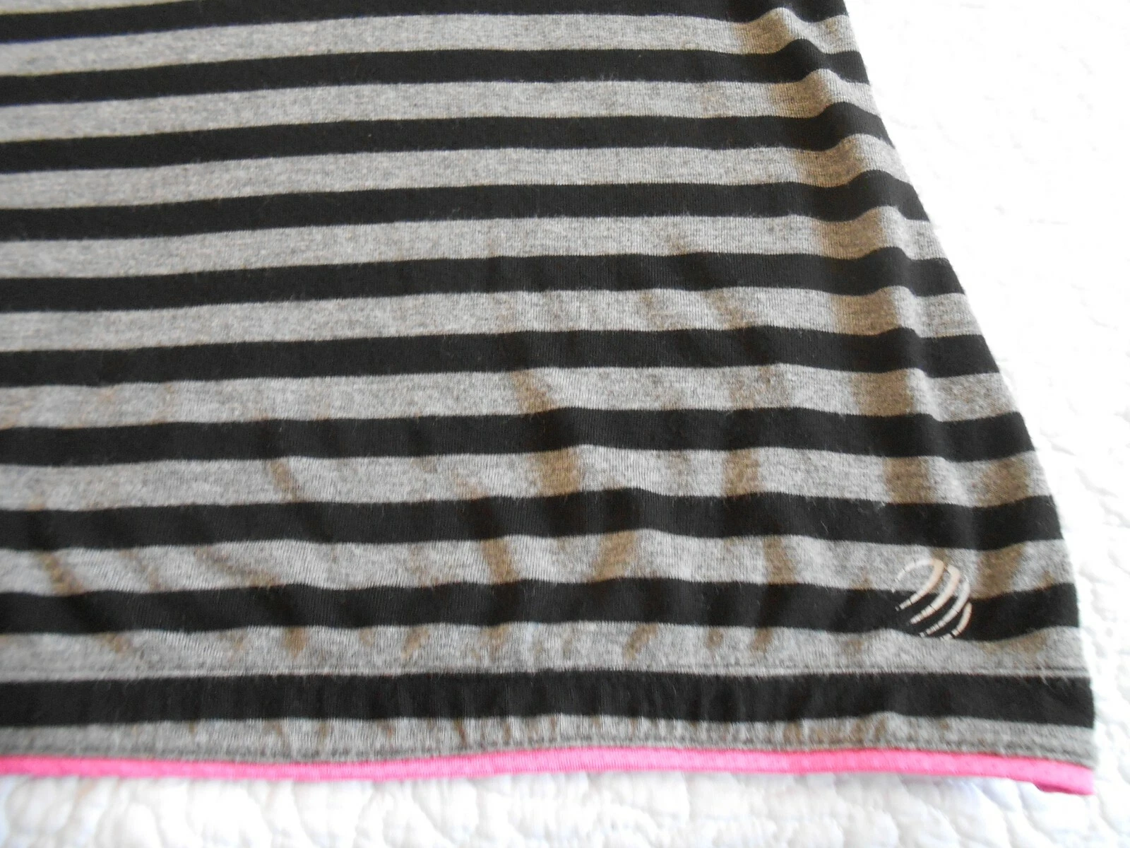 mpg racer back gray stripe back envelope pocket tank-top