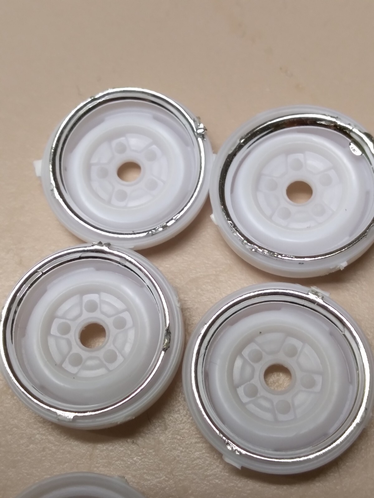 Early Ford 1/25 Scale Steelies Trim Rings Hub Caps Wheels Rims Model