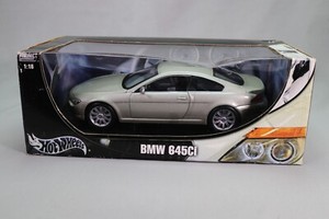 ミニカー Hot Wheels BMW 645Ci s-l400.jpg
