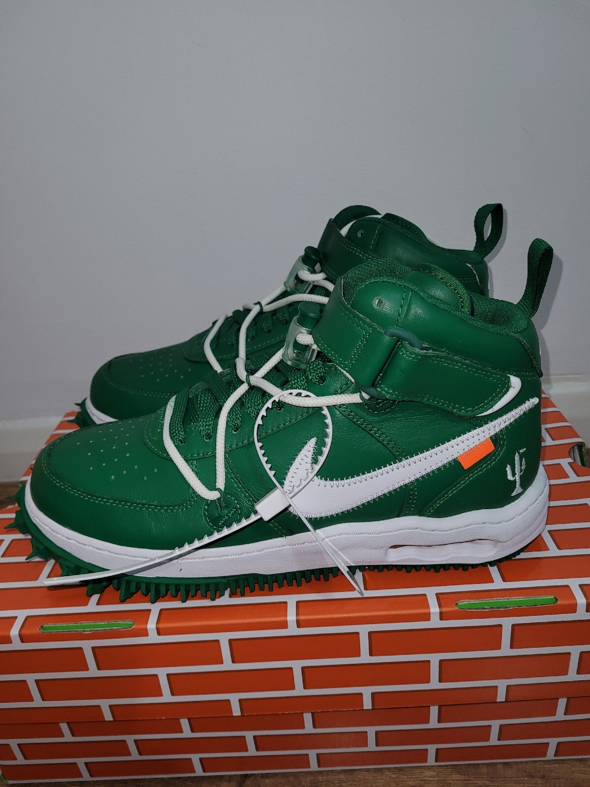 OFF WHITE X NIKE NIKE AIRFORCE X OFF WHITE MID SP Verde Pino US 9 5 UK 8 5 EUR 43