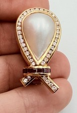 Charles Krypell 18k Yellow Gold Mabe Pearl Diamond & Ruby Scarf Dress Clip